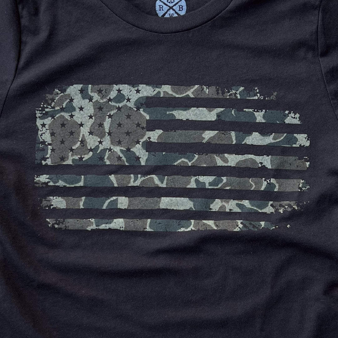 Men's Vintage Old School Frog Camouflage American Flag Patriotic T-Shirt