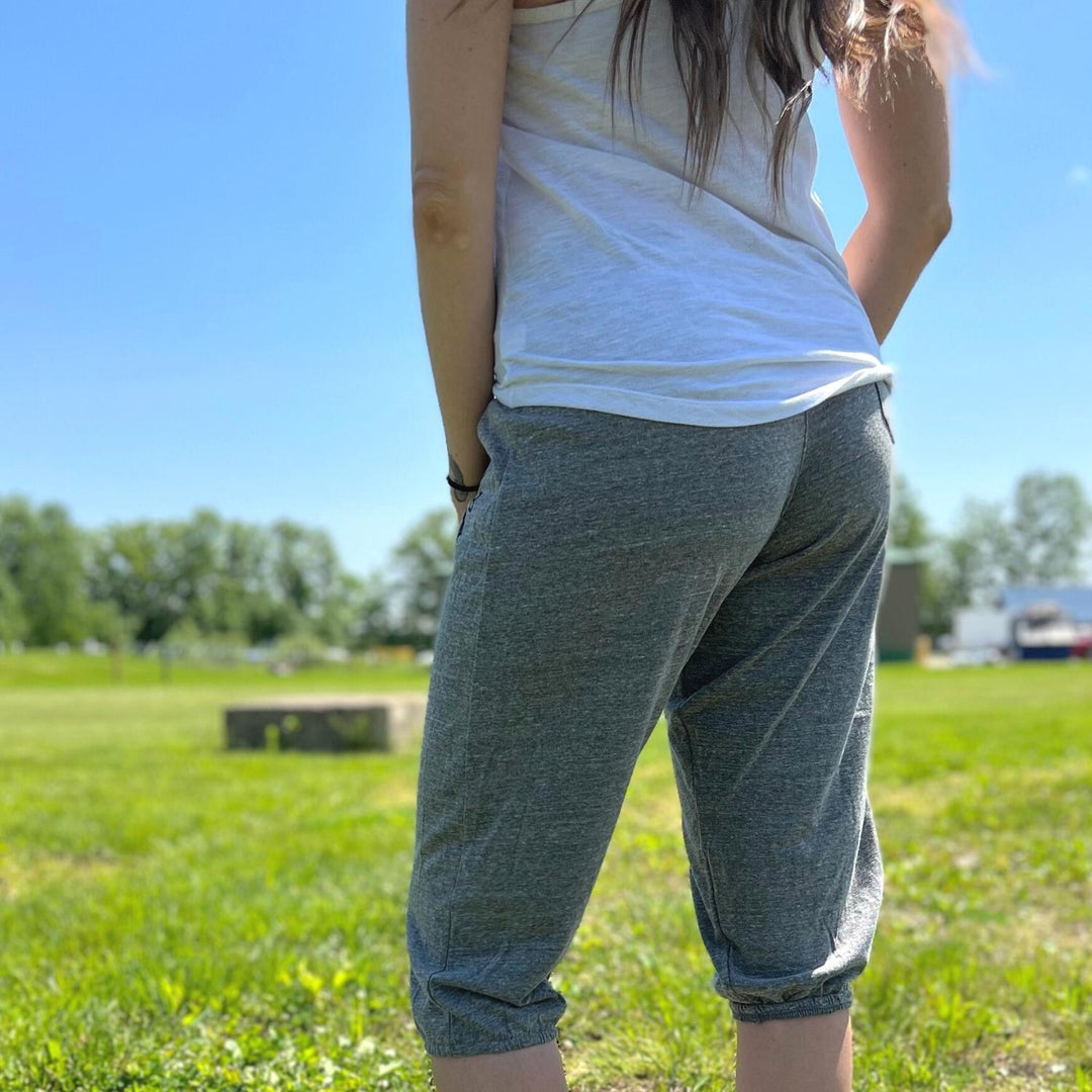 Women's American Made Basic Capri Lounge Pants (Heather Gray)