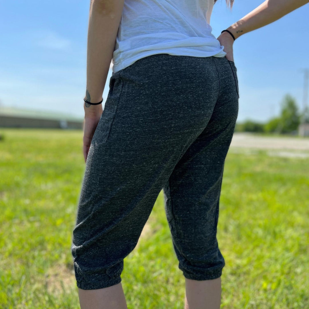 Women's American Made Basic Capri Lounge Pants (Heather Black)